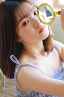 明星专题：艾玛·德考尼斯